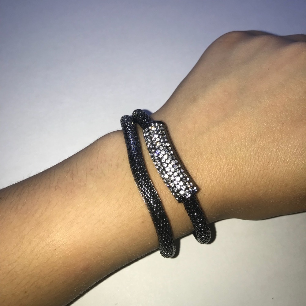 Two Metallic Bracelets - Picture 4 of 5